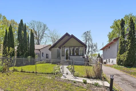 1108 45th Avenue NE Columbia Heights MN 55421