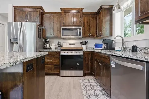 1030 Joy Circle SW Cambridge MN 55008