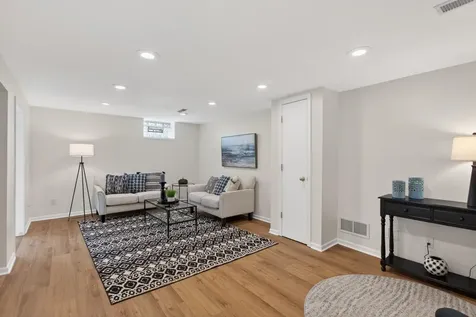 3837 France Avenue S Minneapolis MN 55416