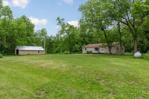 16616 260th Avenue New Richland MN 56072