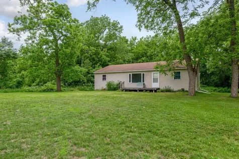 16616 260th Avenue New Richland MN 56072