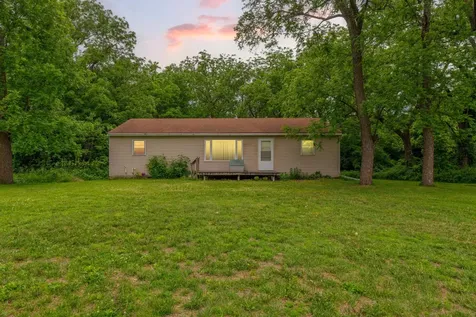 16616 260th Avenue New Richland MN 56072