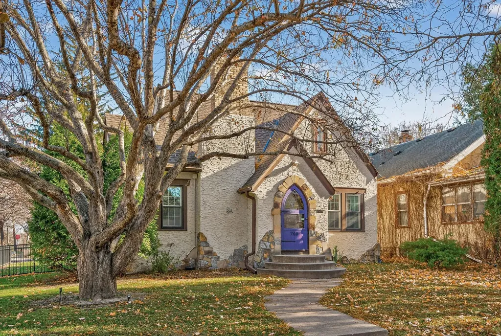 780 Delaware Avenue Saint Paul MN 55107