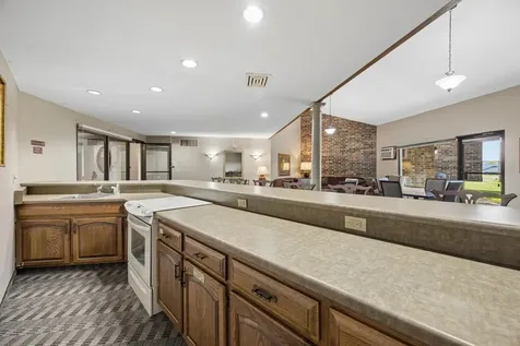 35 Nathan Lane N Plymouth MN 55441