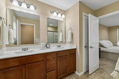 708 Rockburn Road Chanhassen MN 55317