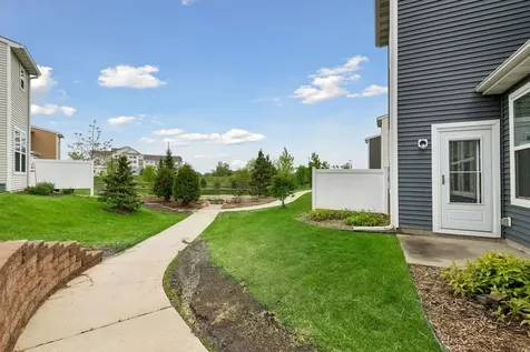 708 Rockburn Road Chanhassen MN 55317