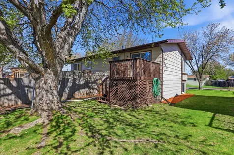 1808 28th Avenue S Fargo ND 58103