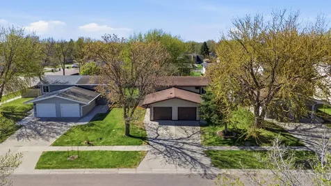 1808 28th Avenue S Fargo ND 58103