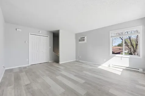 1808 28th Avenue S Fargo ND 58103