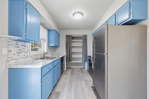 1808 28th Avenue S Fargo ND 58103