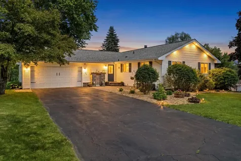 30125 Neal Avenue Lindstrom MN 55045