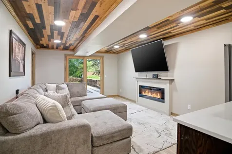 30125 Neal Avenue Lindstrom MN 55045