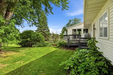 30125 Neal Avenue Lindstrom MN 55045