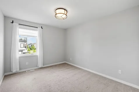 16158 Eagleview Drive Lakeville MN 55044