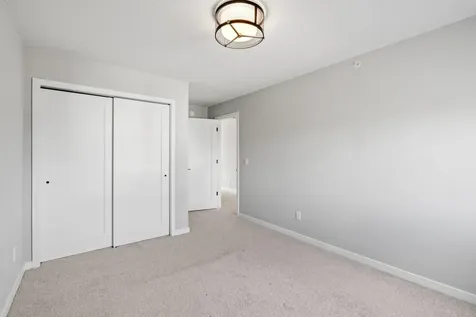 16158 Eagleview Drive Lakeville MN 55044