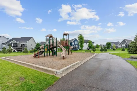 16158 Eagleview Drive Lakeville MN 55044