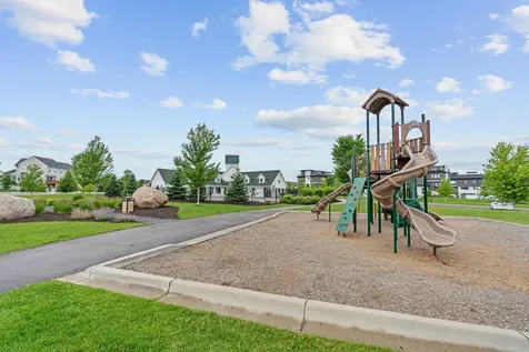16158 Eagleview Drive Lakeville MN 55044