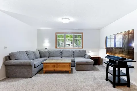 3635 Blue Jay Court Eagan MN 55123