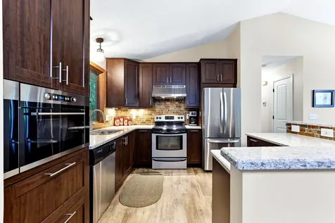 3635 Blue Jay Court Eagan MN 55123