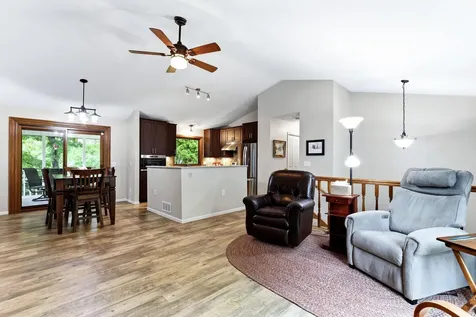 3635 Blue Jay Court Eagan MN 55123