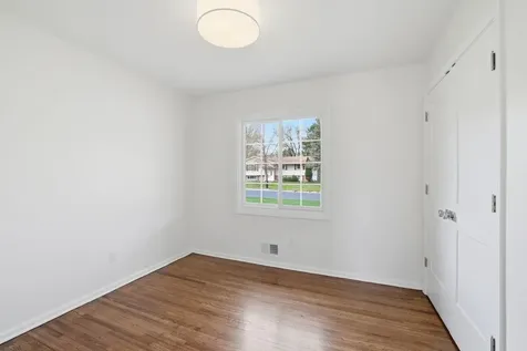 3009 W 100th Street Bloomington MN 55431