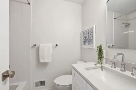 3009 W 100th Street Bloomington MN 55431