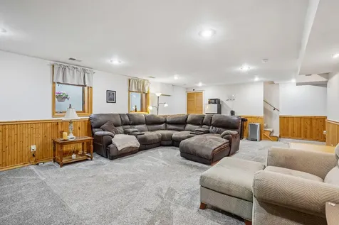 2908 Roosevelt Street NE Saint Anthony MN 55418
