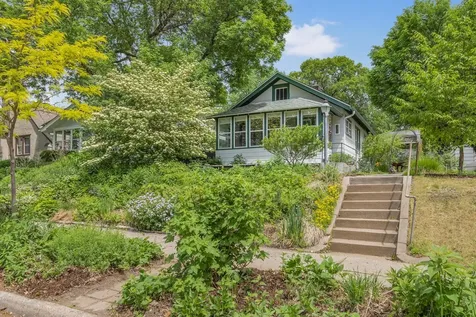 3323 Buchanan Street NE Minneapolis MN 55418