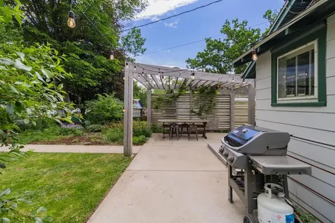 3323 Buchanan Street NE Minneapolis MN 55418
