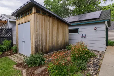 3323 Buchanan Street NE Minneapolis MN 55418
