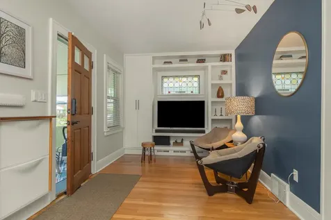 3323 Buchanan Street NE Minneapolis MN 55418