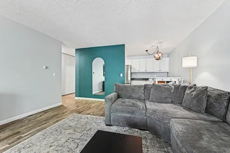 179 Little Canada Road E Little Canada MN 55117