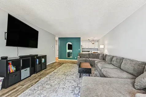 179 Little Canada Road E Little Canada MN 55117