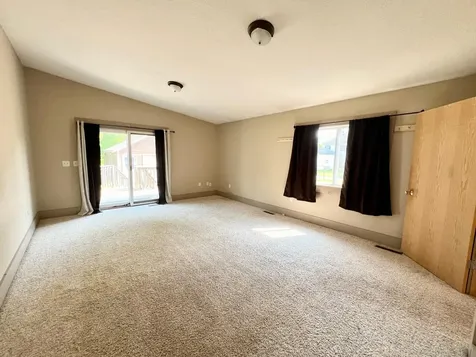 450 7th Street NW Valley City ND 58072