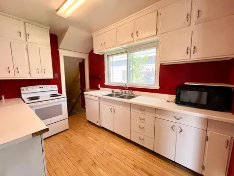 450 7th Street NW Valley City ND 58072