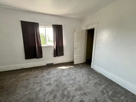 450 7th Street NW Valley City ND 58072