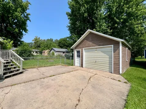 450 7th Street NW Valley City ND 58072