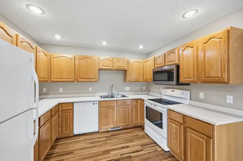 1013 Prairie View Drive SW Hutchinson MN 55350