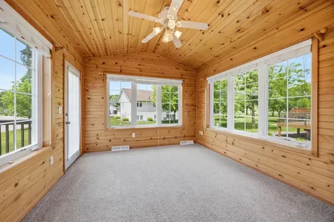 1013 Prairie View Drive SW Hutchinson MN 55350