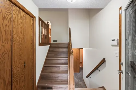 8320 Cooper Way Inver Grove Heights MN 55076