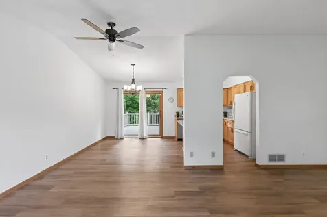 8320 Cooper Way Inver Grove Heights MN 55076