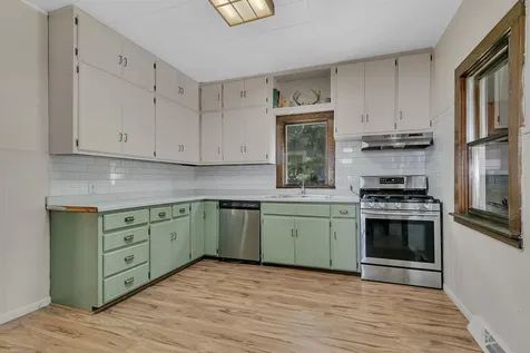 147 18th Avenue N Saint Cloud MN 56303