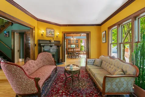 1929 James Avenue S Minneapolis MN 55403