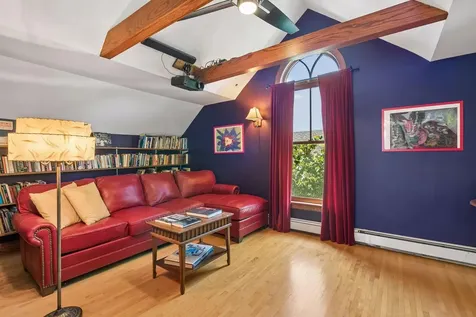 1929 James Avenue S Minneapolis MN 55403