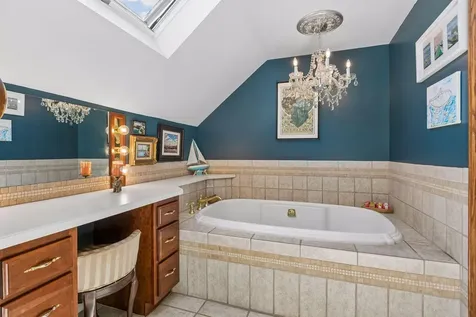 1929 James Avenue S Minneapolis MN 55403