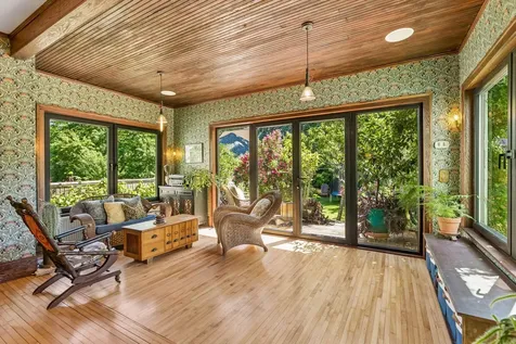 1929 James Avenue S Minneapolis MN 55403