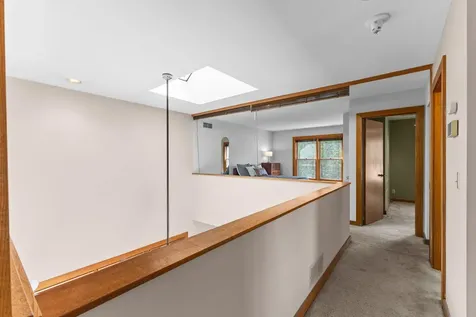 836 Minnehaha Avenue W Saint Paul MN 55104