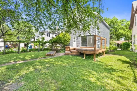 836 Minnehaha Avenue W Saint Paul MN 55104
