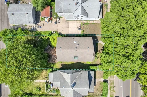 836 Minnehaha Avenue W Saint Paul MN 55104