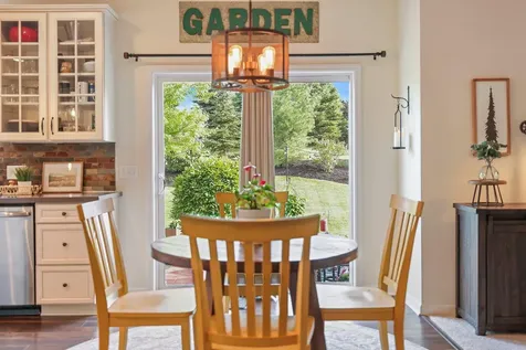 2442 Lacy Lane Victoria MN 55386